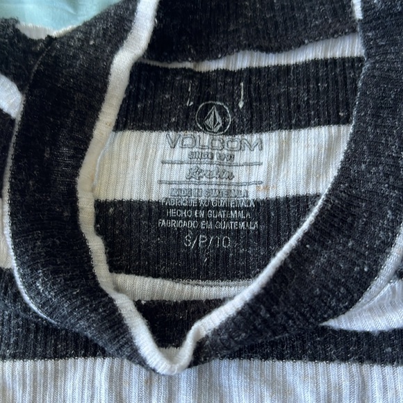 Striped Volcom Top - Picture 2 of 2